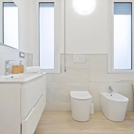 Modern Flat 250 Mt From The Sea -