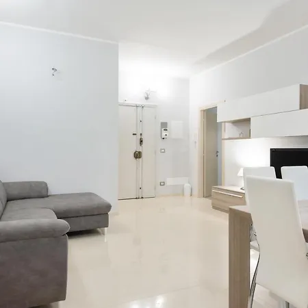 Apartment Modern Flat 250 Mt From The Sea - *