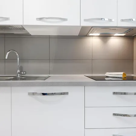 Modern Flat 250 Mt From The Sea - Apartment Albissola Marina